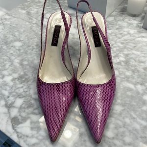 Fun, pink, ESCADA slingback pumps.